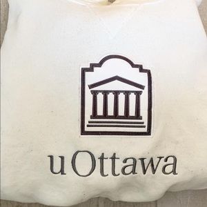 UOTTAWA WHITE SWEATER